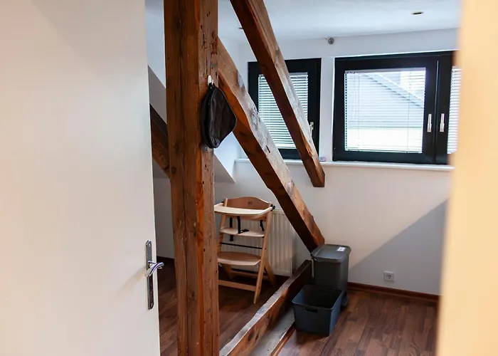 Zentrale Wohnung Im Gruenen!