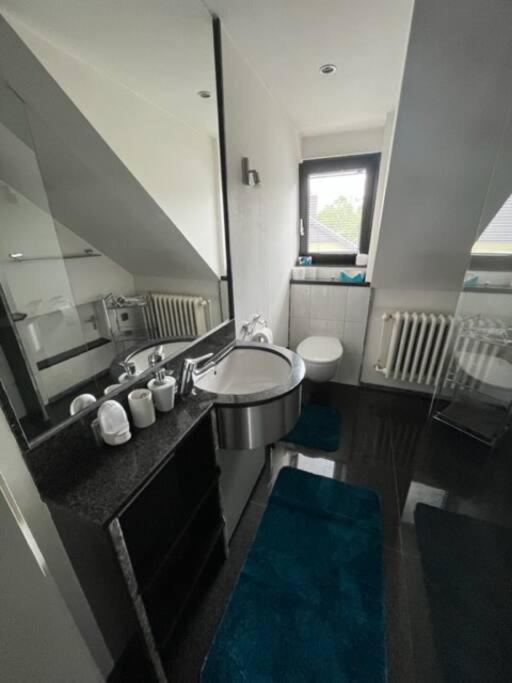 Zentrale Im Gruenen! Apartamento *